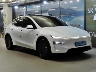 모델 Y RWD
